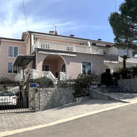 & - Kata Appartamento *